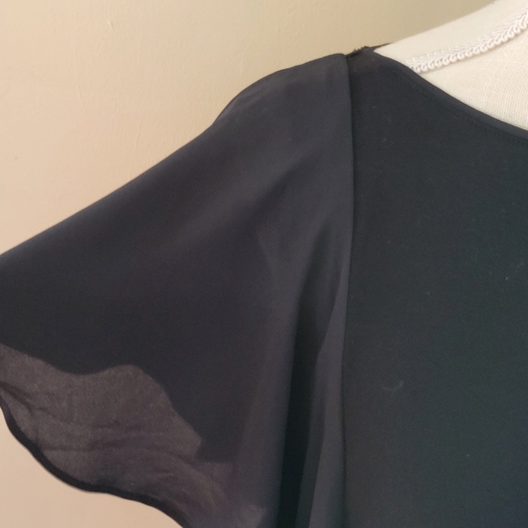 Whbm black one shoulder blouse size medium - Picture 4 of 9